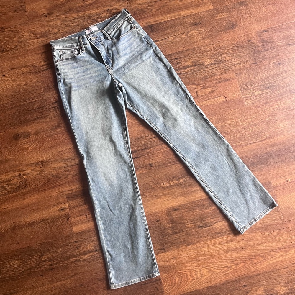 Denizen from Levi's Light Blue Straight Leg Jeans